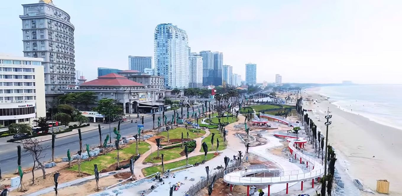 Cuộc "đại phẫu" 1.200 tỷ đồng biến Đại lộ Thùy Vân thành không gian công cộng đẳng cấp quốc tế, với điểm nhấn là Quảng trường Tam Thắng.